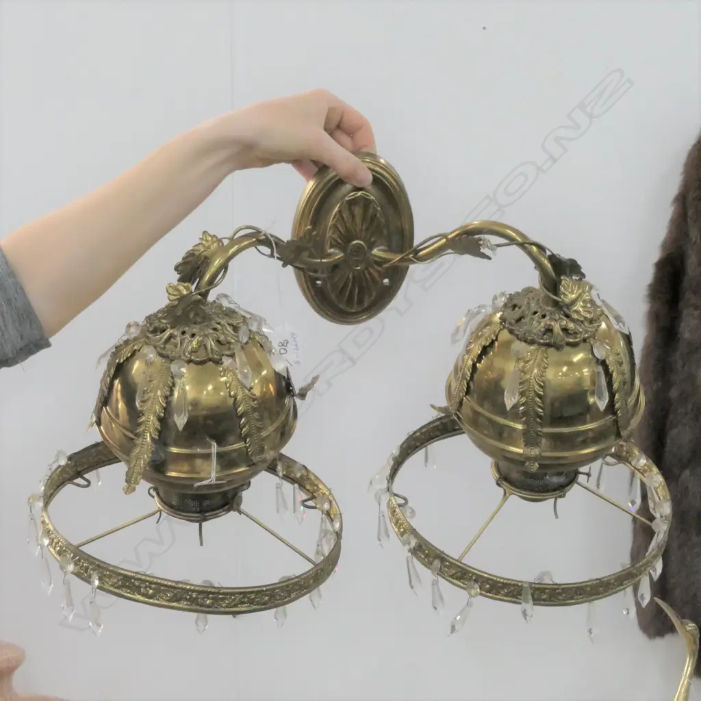 DBLE KEROSENE/ELECTRIC BRASS WALL LIGHT SCONCE W.555mm Image 1++