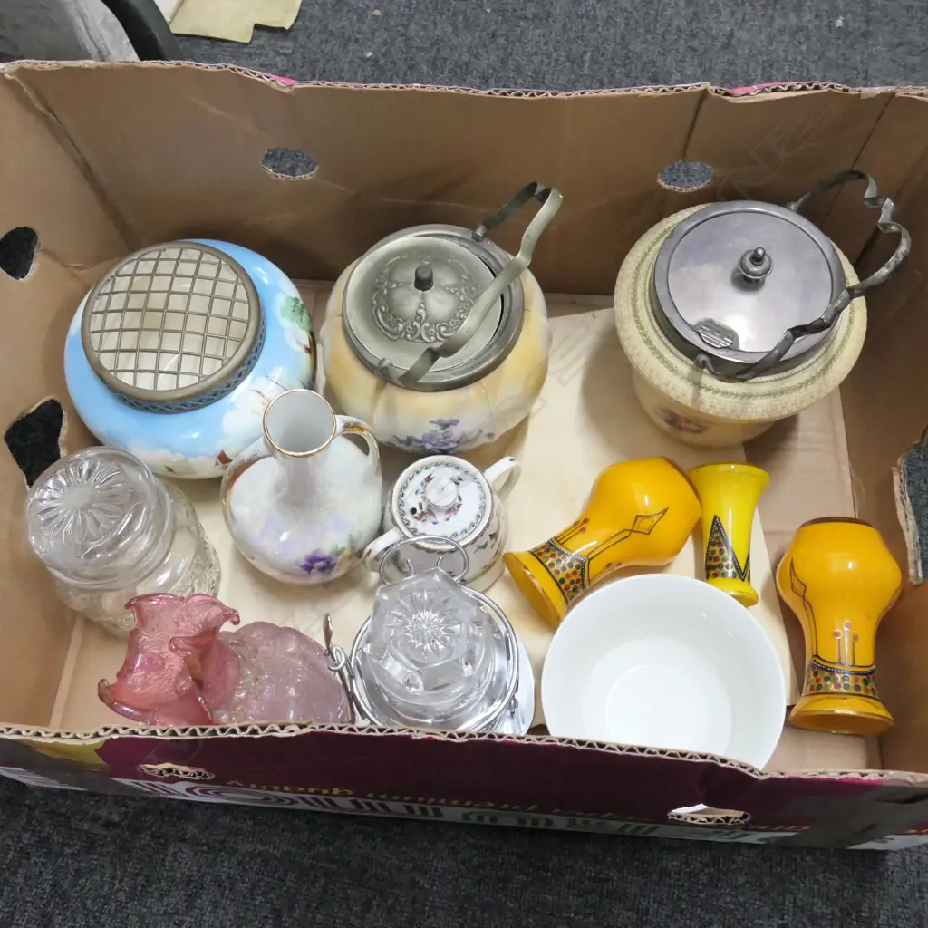 LOT ASST BISCUIT BARRELS /PICKLE/VASES ETC Image 1++