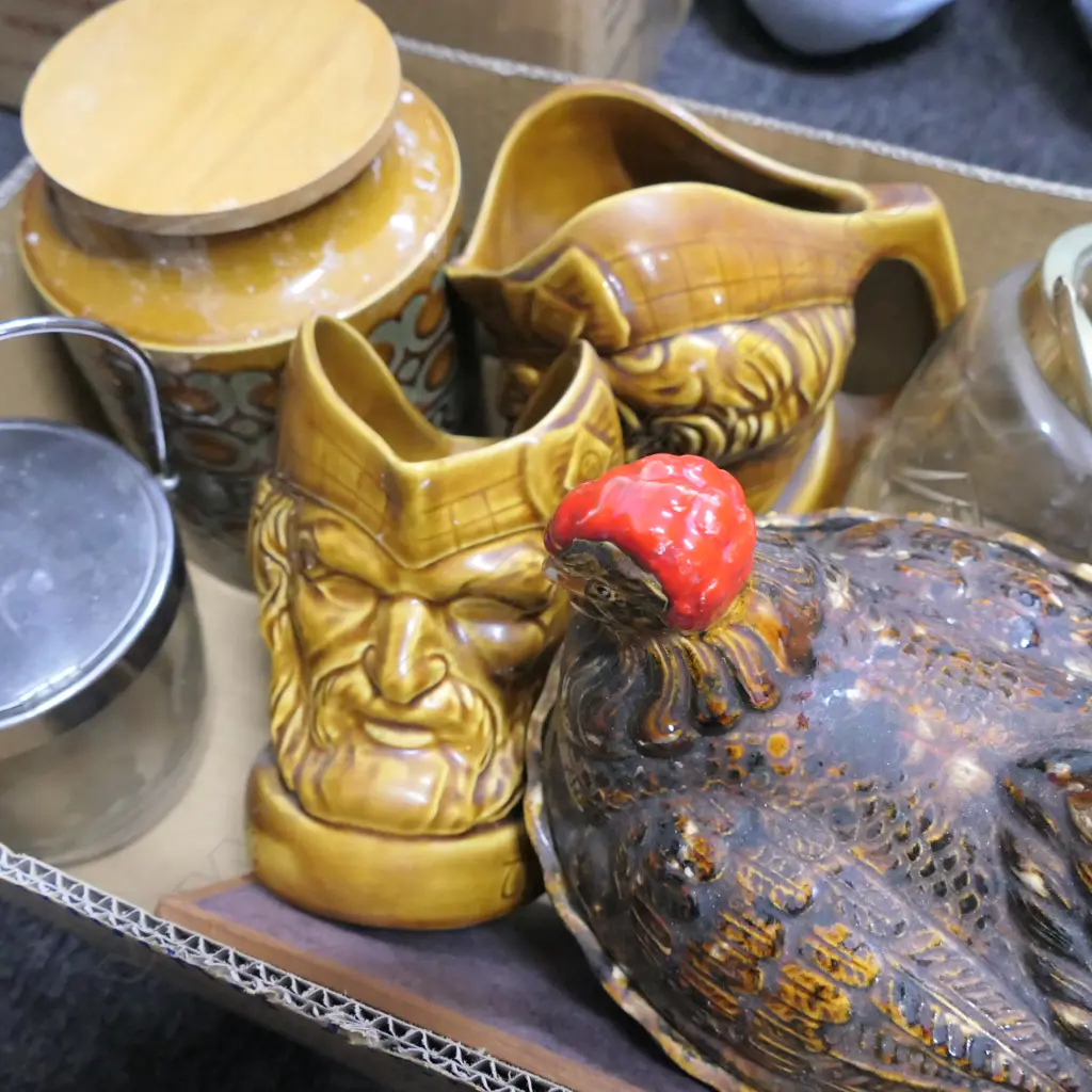 LOT FLOUR/C/LYNN TOBY JUGS ETC Image 1++