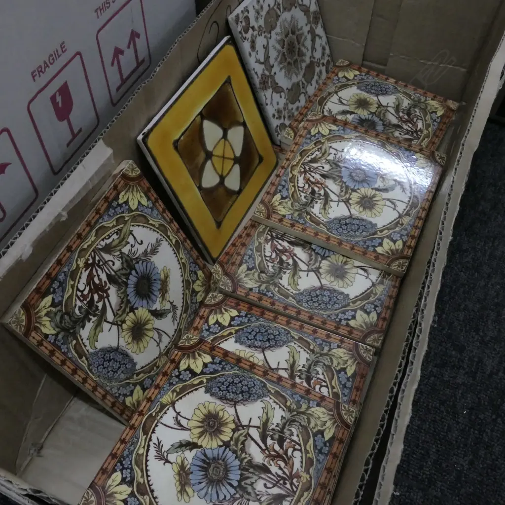 10 FLORAL TILES SOME REPAIRED + 2 OTHERS Image 1++