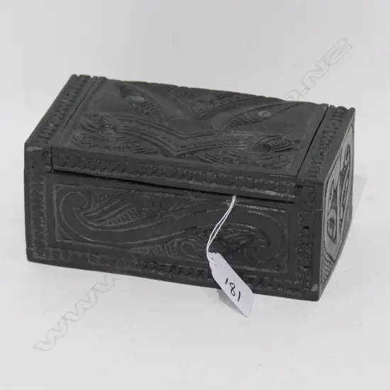 MAORI CARVED HARDWOOD BOX 155x85x70mm