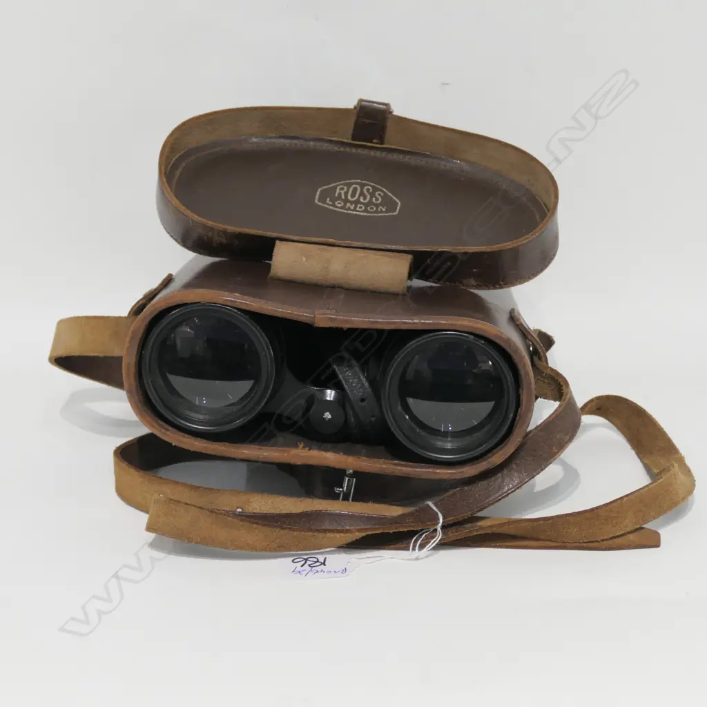 CASED ROSS BINOCULARS Image 1++