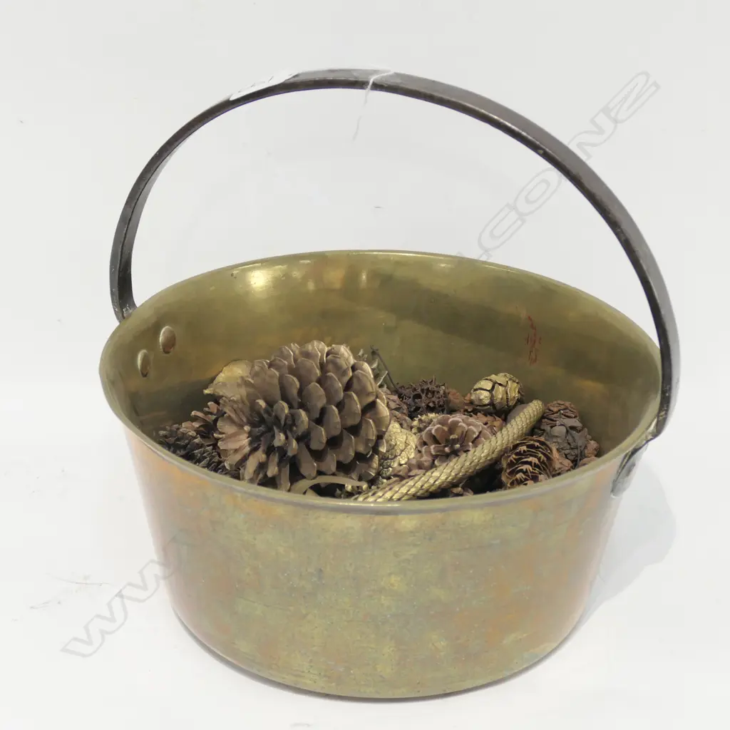 VICT. CAST BRASS JAM PAN, RIVETED IRON HANDLE Image 1++