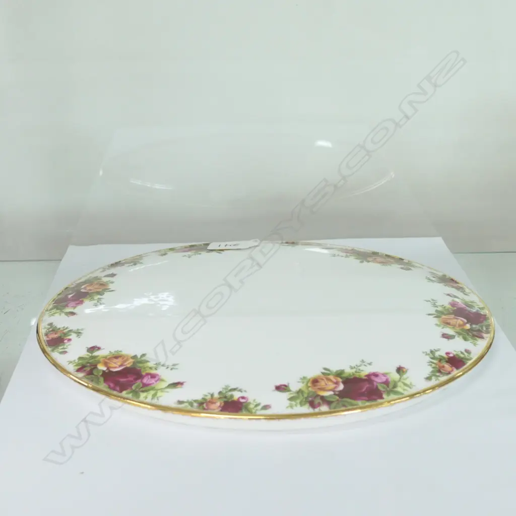 ROYAL ALBERT OLD COUNTRY ROSES 28CM DOMED GATEAU/PAVLOVA PLATE Image 1++