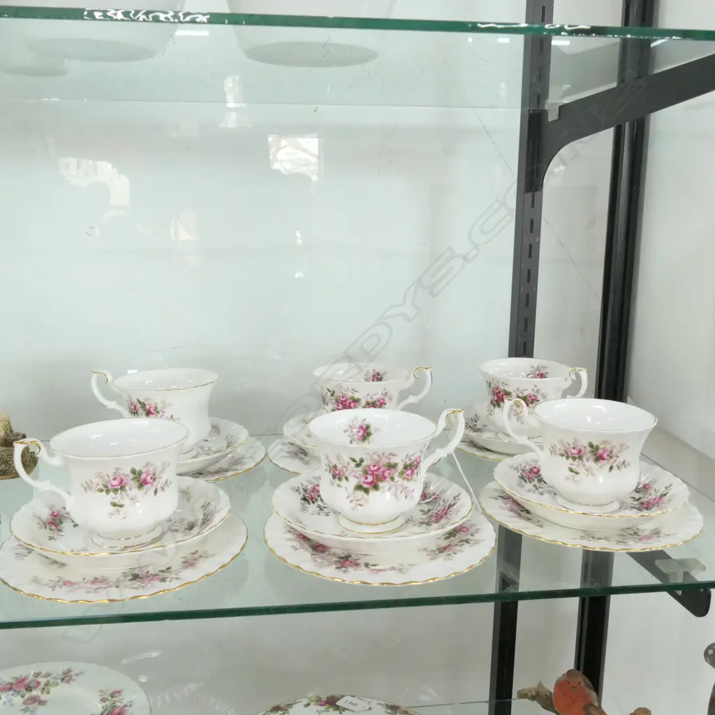 ROYAL ALBERT LAVENDER ROSE 6 TRIOS Image 1++