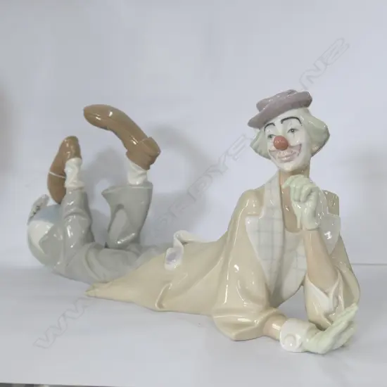 LLADRO RESTING CLOWN L 360 MM