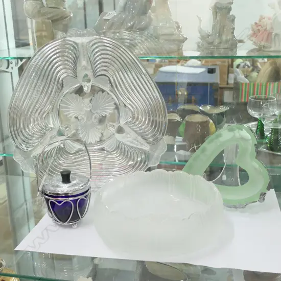 3 PCES DEPRESSION WARE; HEART BOWL, SUGAR, FROSTED BOWL (MINOR CHIP) AND LALIQUE-STYLE DISH WITH SMALL CHIP