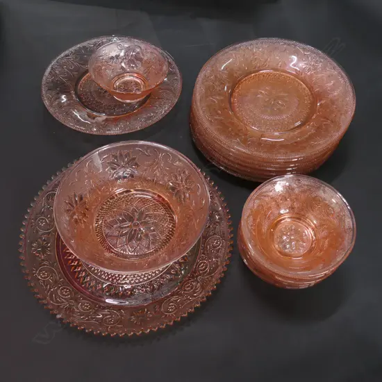 16 PCE DEPRESSIONWARE PINK / ORANGE SET