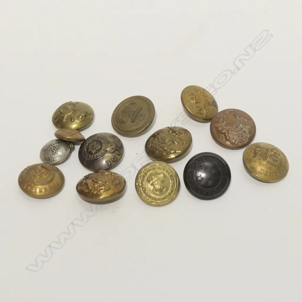 LOT ASST MILITARY BUTTONS ETC Image 1++