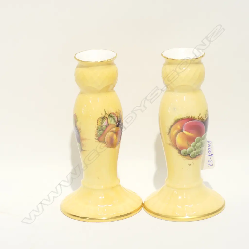 PR OF AYNSLEY 'ORCHARD GOLD' CANDLESTICKS. H.155mm Image 1++