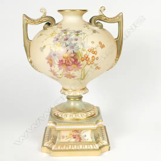 R. WORCESTER FLORAL TWO HANDLED VASE, 1898 chip to base