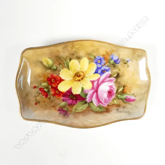 R. WORCESTER SM OBLONG DISH, FREEMAN, 1920