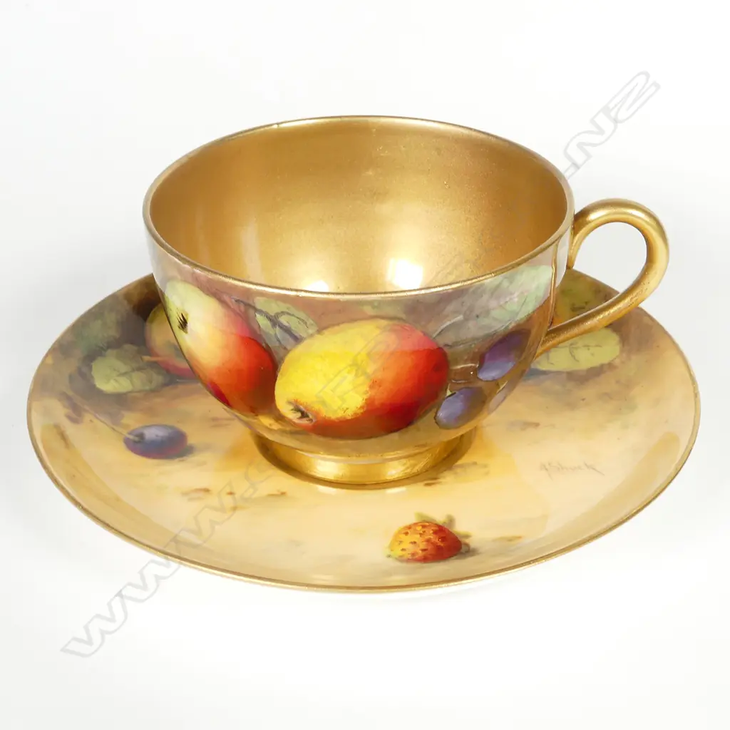 R. WORCESTER CUP & SAUCER SIGNED AUSTIN & SHUCK 1924 Professional Restoration Image 1++