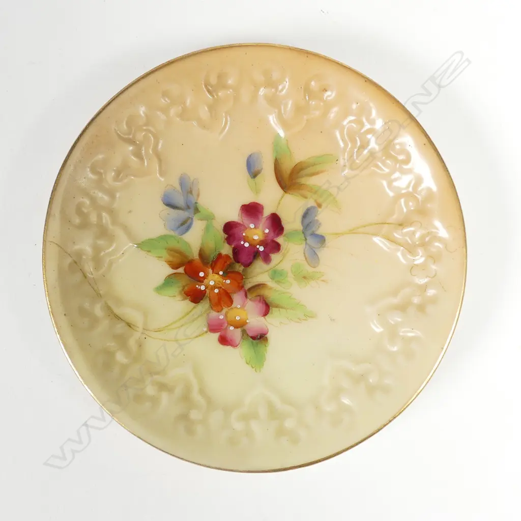R. WORCESTER SM ROUND FLOWER DISH, 1912 Image 1++