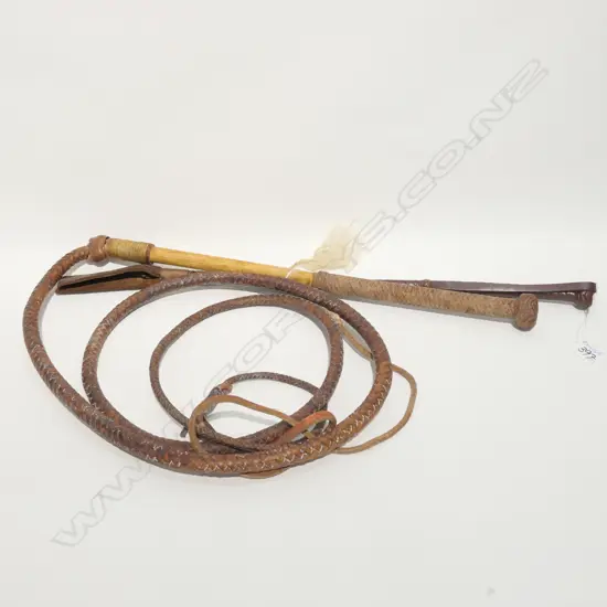 LEATHER RIDING CROP + WHIP