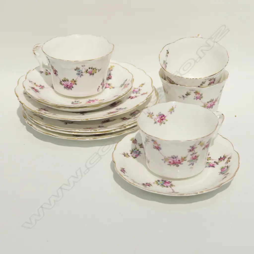 BOX OF BONE CHINA CUPS AND SAUCERS Image 1++