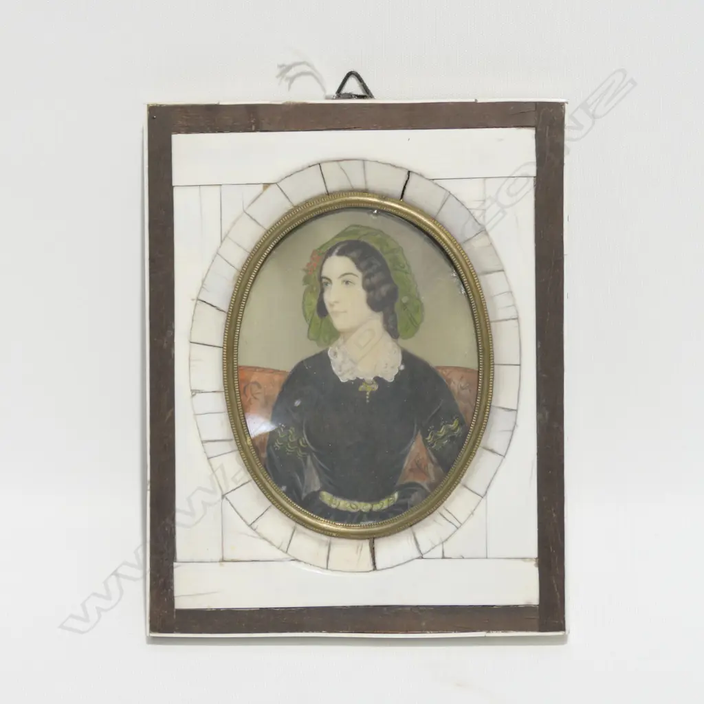 HAND PAINTED MINIATURE ON IVORY Image 1++