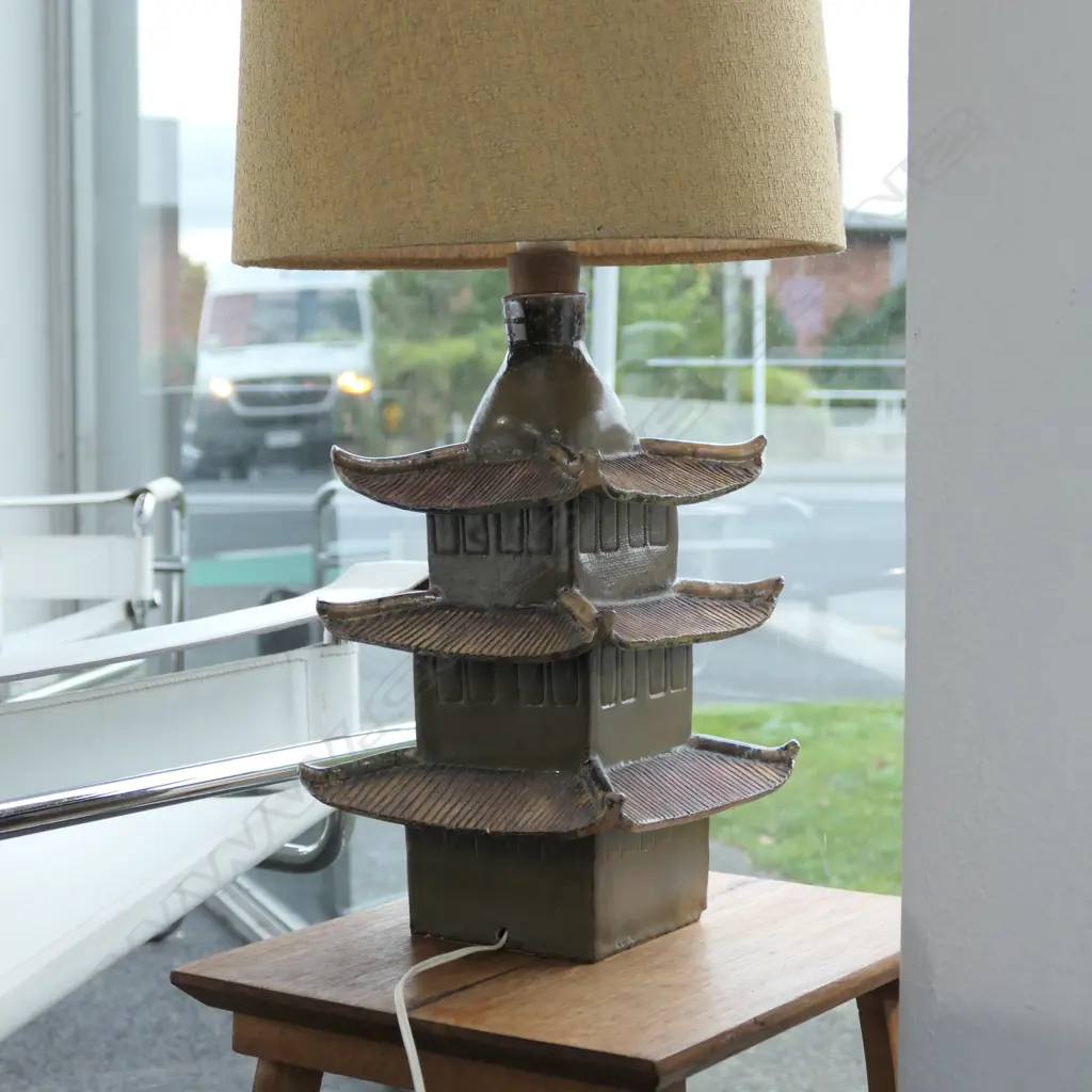 RETRO CERAMIC PAGODA LAMP WITH ORIGINAL SHADE 650MM H TOTAL Image 1++
