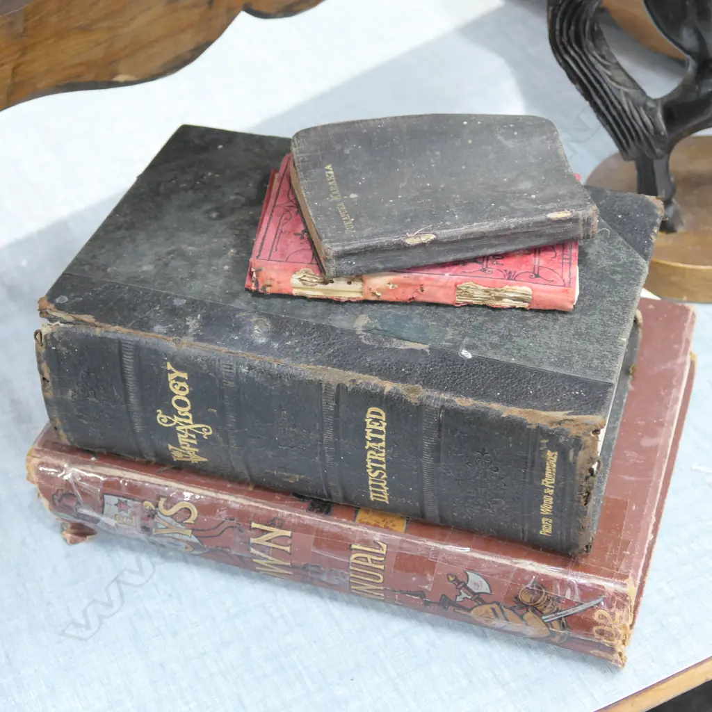 1 VOL VITALOGY 1921 + 3 OTHER BOOKS Image 1++