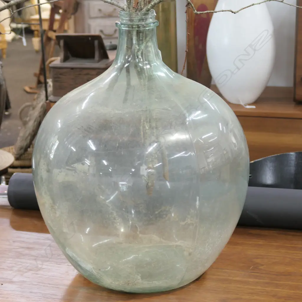 LARGE GLASS CARBOY Image 1++