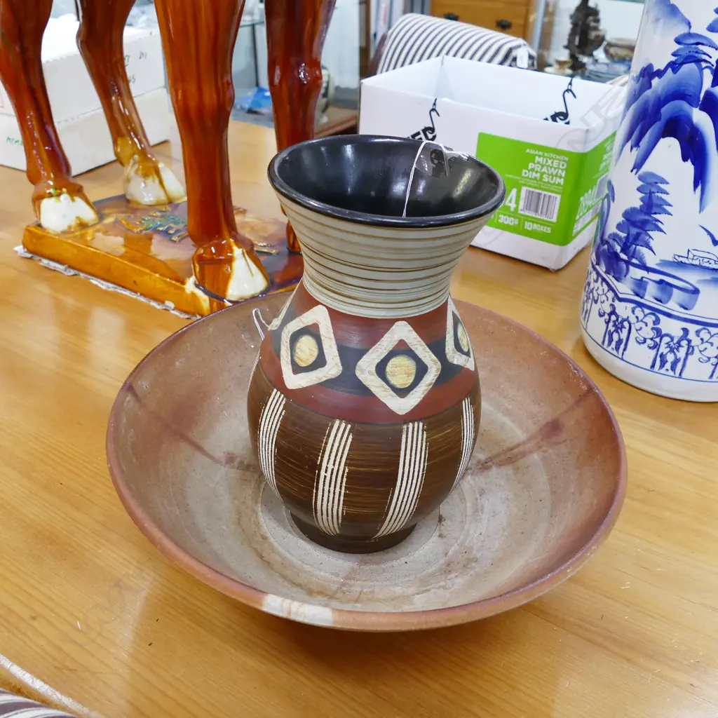 WEST GERMAN VASE +JAPANESE BOWL Image 1++