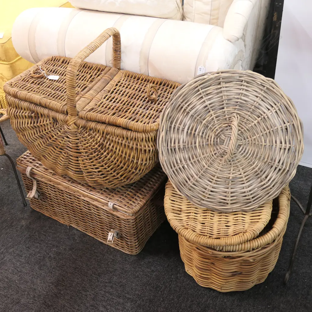 3 RETRO WICKER CANE PICNIC BASKETS Image 1++