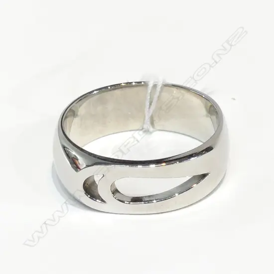 GENT'S PLATINUM BAND 16gm