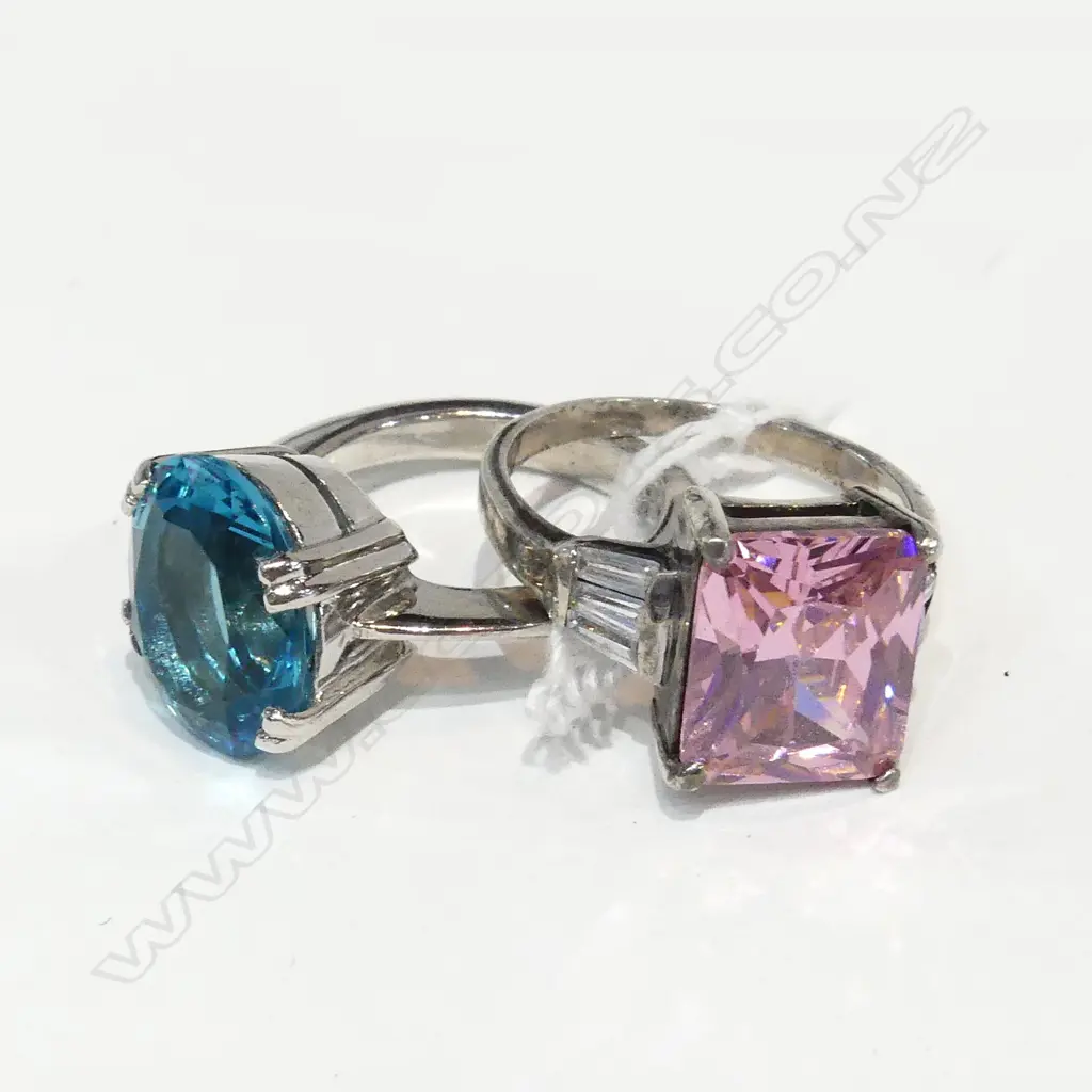 2 STG SILVER RINGS Image 1++