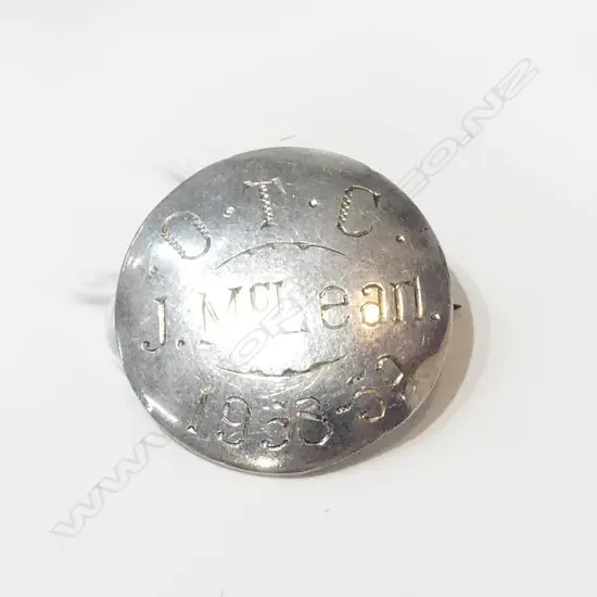 STG SILVER BADGE 'O. T. C. J. MCLEAN 1958-59' 