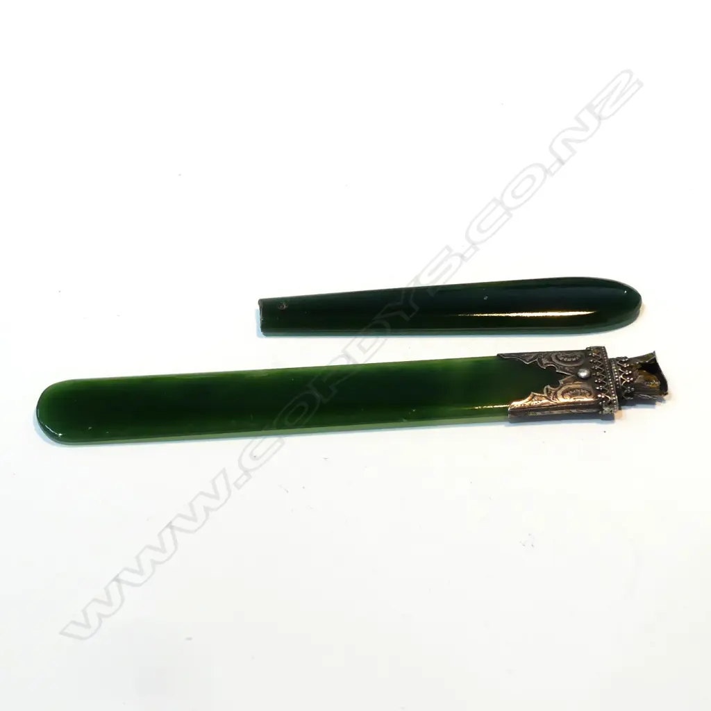 2 GREENSTONE HANDLES (PENDANTS?) Image 1++