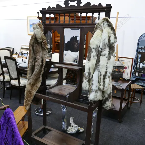 c.1910 OAK HALL STAND, MIRROR BACK