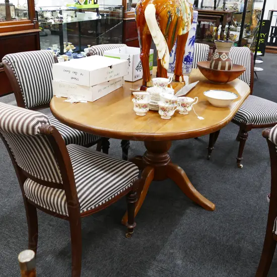 SOLID RIMU TABLE 1520MM L X 980MM W