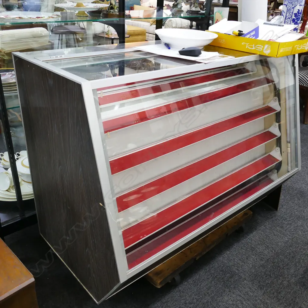 JEWELLERS VINTAGE REVOLVING SHOP DISPLAY CABINET Image 1++