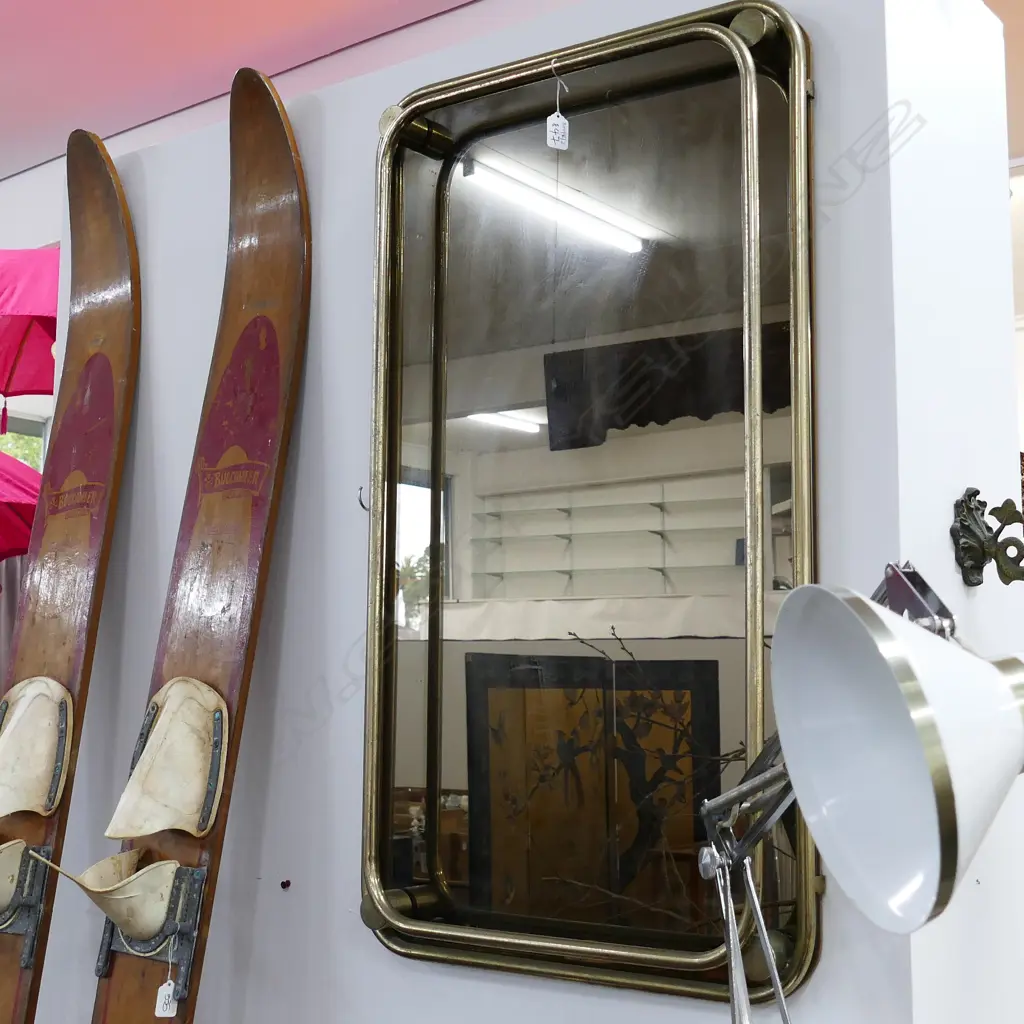 RETRO VINTAGE MIRROR WITH METAL TRIM 910MM H 520MM W Image 1++