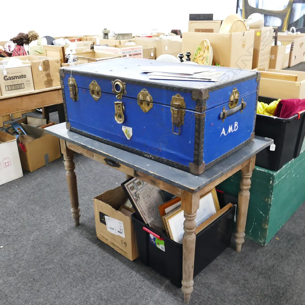 OLD PAINTED PINE TABLE 1100 X 700 X 720mm Image 1++