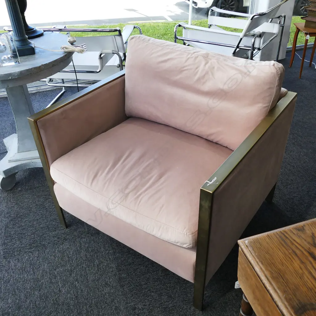 PALE MAUVE SUEDE UPHOLSTERED ARM CHAIR  Image 1++