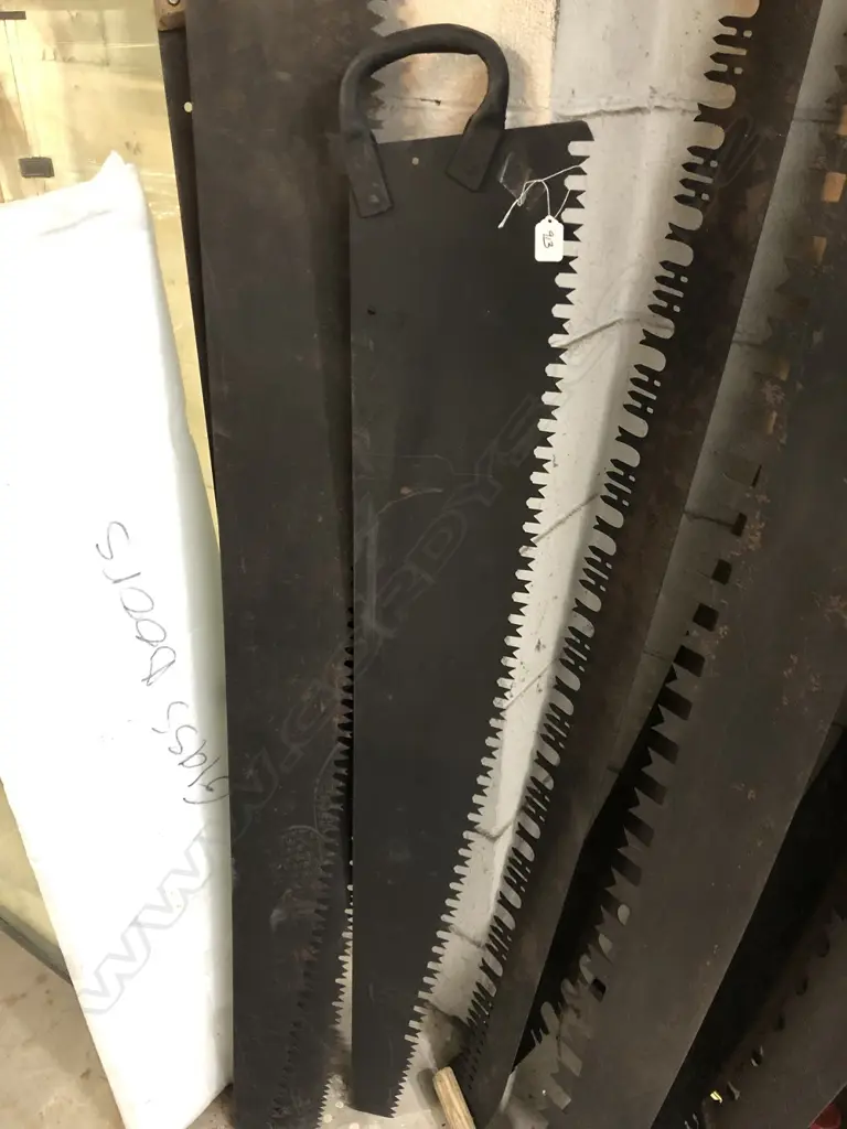 ONE MAN M-TOOTH CROSSCUT SAW Image 1++