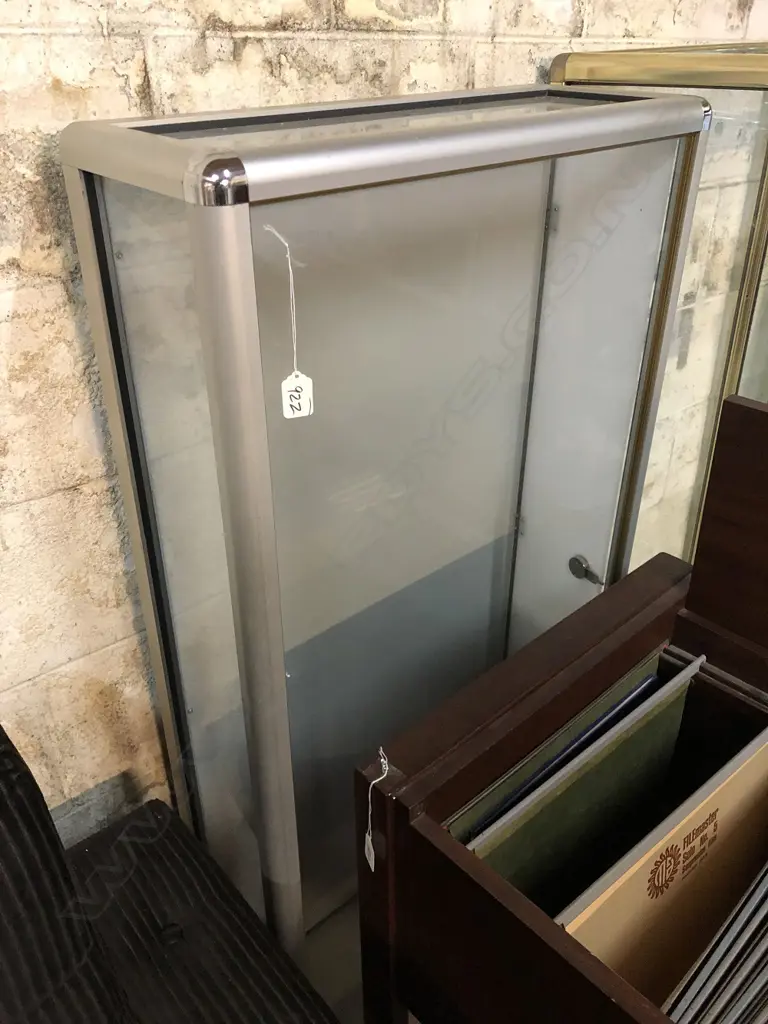 COUNTER DISPLAY CABINET 1200 X 590 MM Image 1++