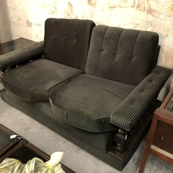 3PC BROWN MAHOGANY FRAMED LOUNGE SUITE