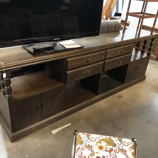 LONG MAHOGANY SIDE BOARD L 2330 MM