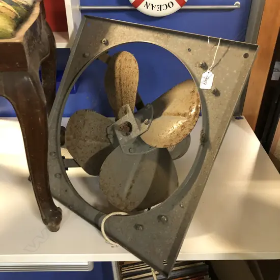 RIJA INDUSTRIAL VENTILATING FAN H 470 MM