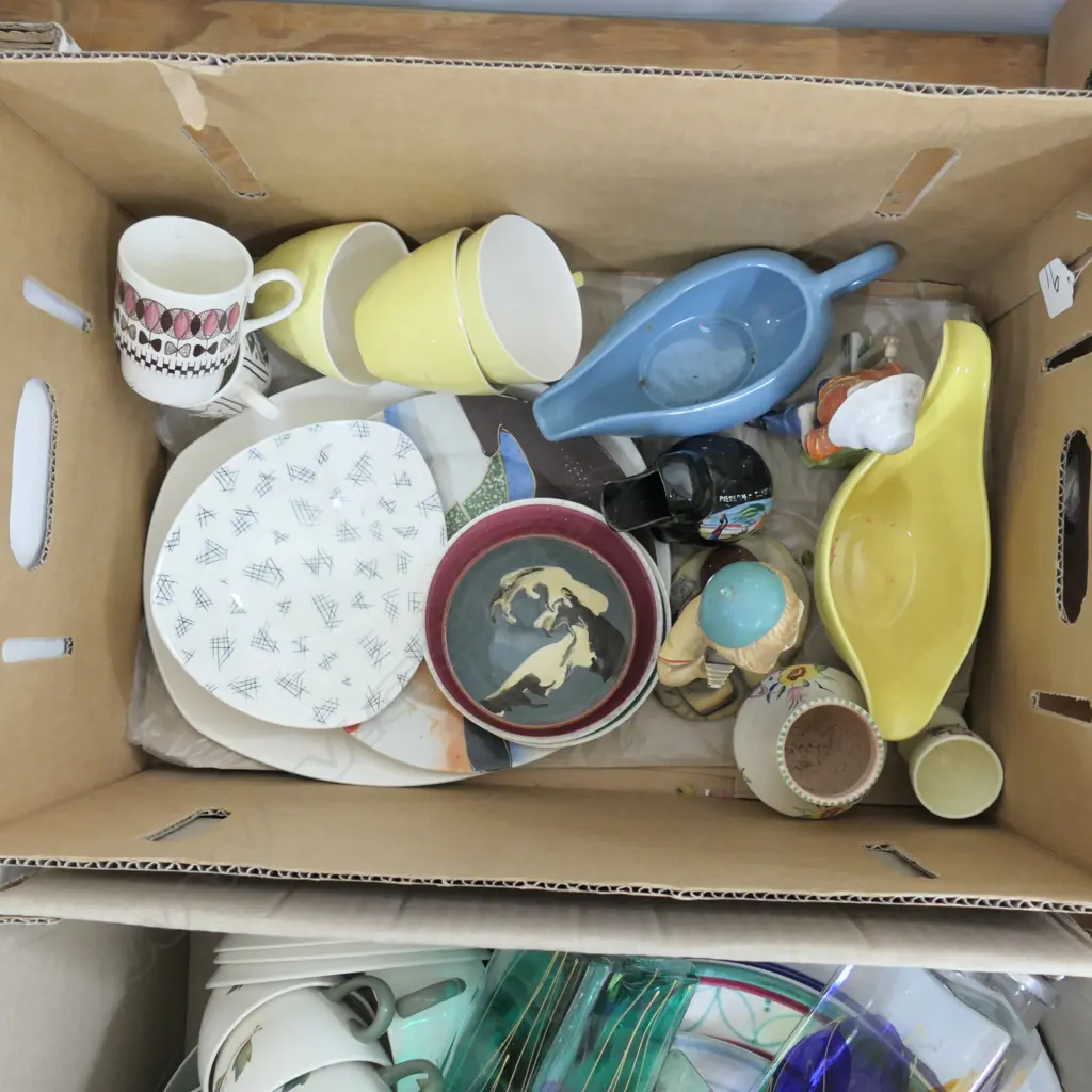 BOX OF GOOD VINTAGE CHINA, INCL. MIDWINTER, 'MONACO' & 'CANNES' Image 1++