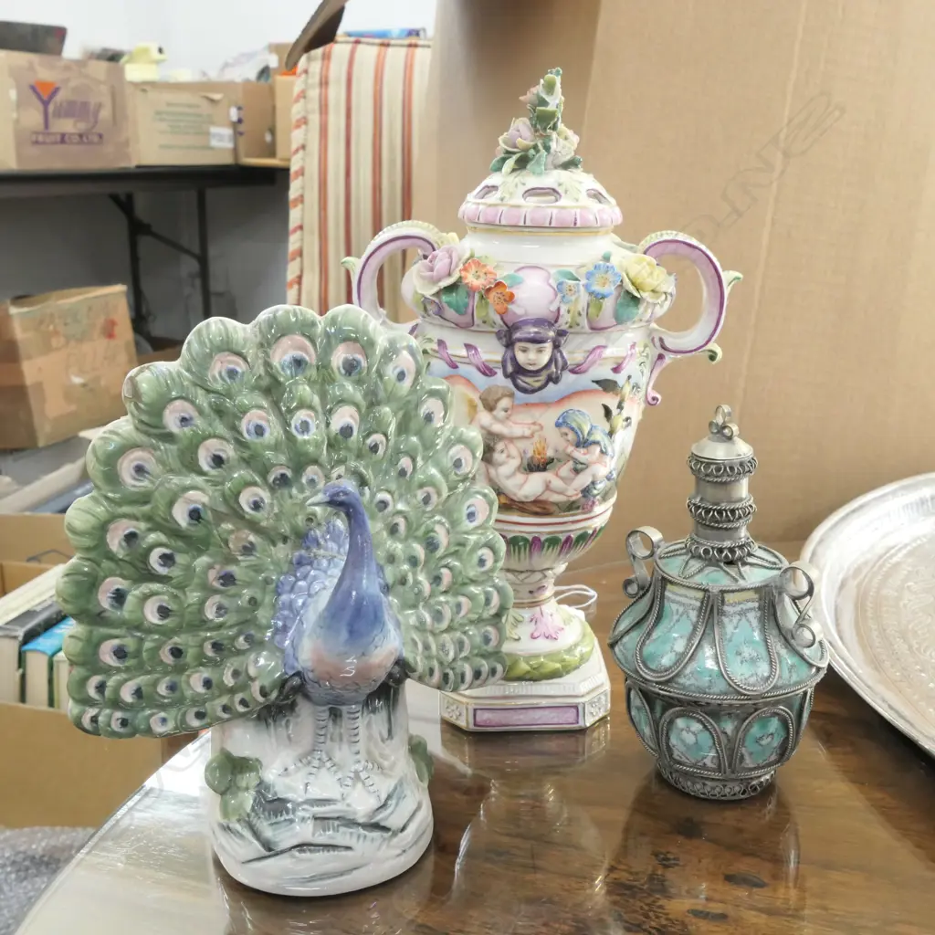 3 CERAMIC PIECES; PEACOCK, 2 VASES AF Image 1++
