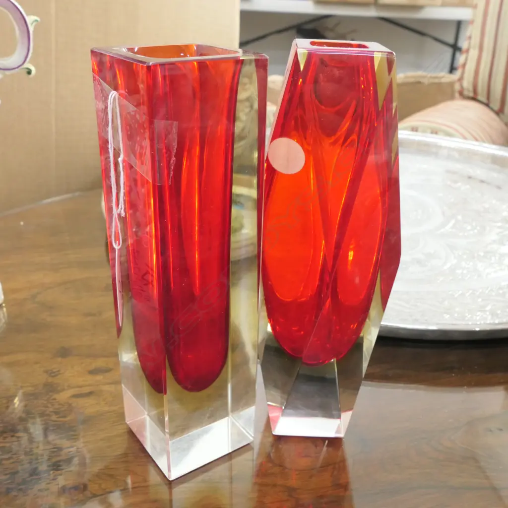 TWO RED ART GLASS VASES 200MM H Image 1++