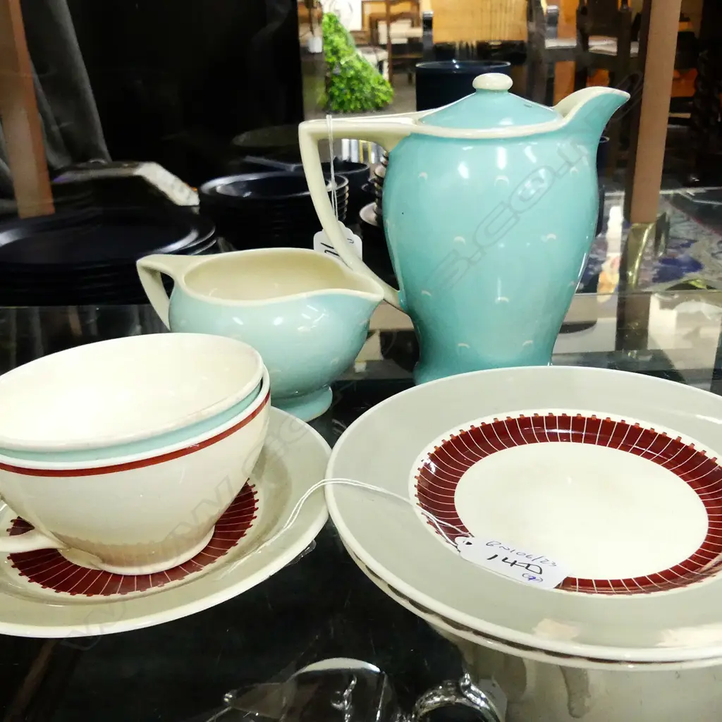 AST SUZIE COPPER JUG TRIO ETC  Image 1++