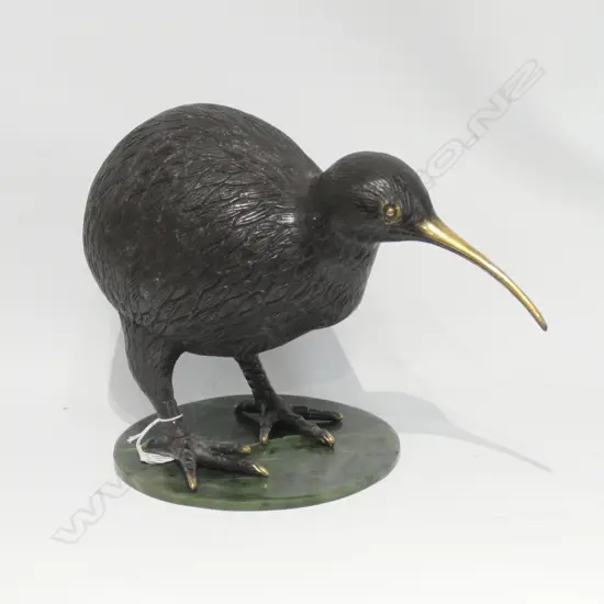 BRONZE KIWI ON GREENSTONE CIRCULAR DISC BASE