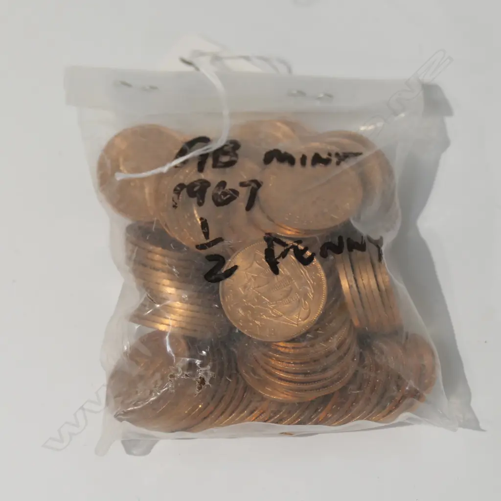 GB MINT 167 HALFPENNIES  Image 1++