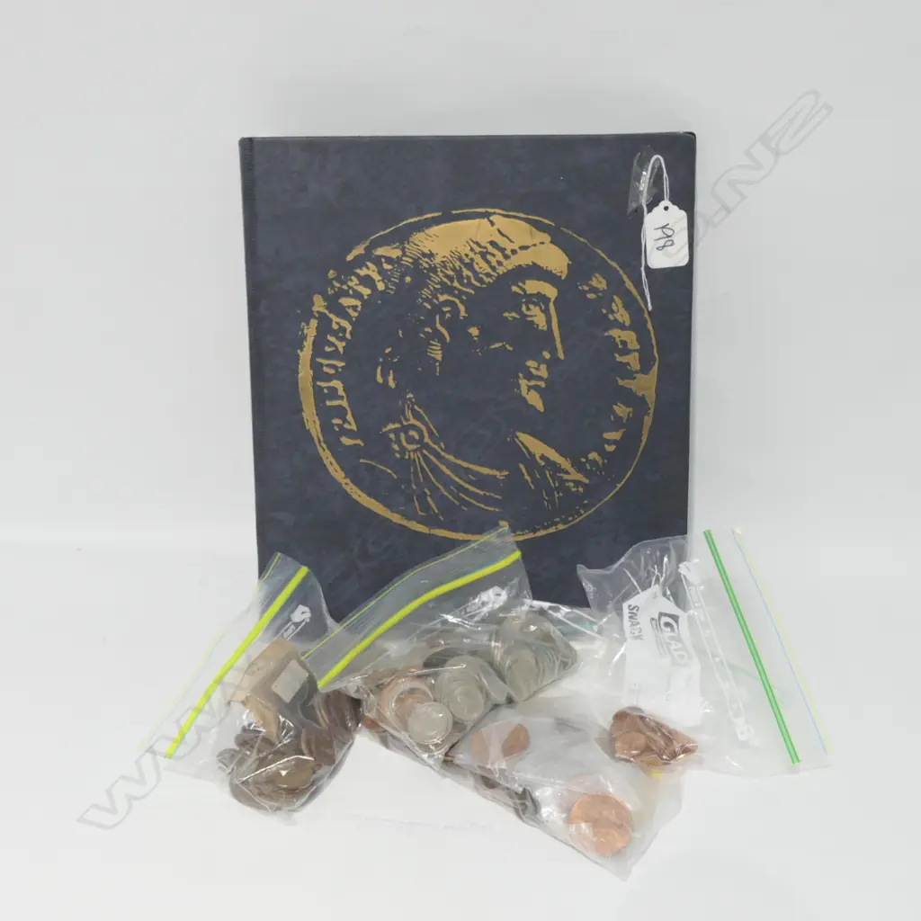ALBUM AND THREE BAGS OF NZ COINS  Image 1++