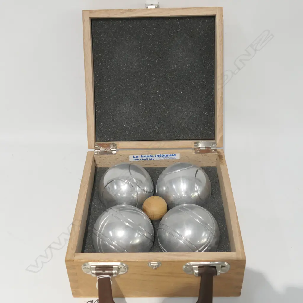 LA BOULE INTÉGRALE GAME Image 1++