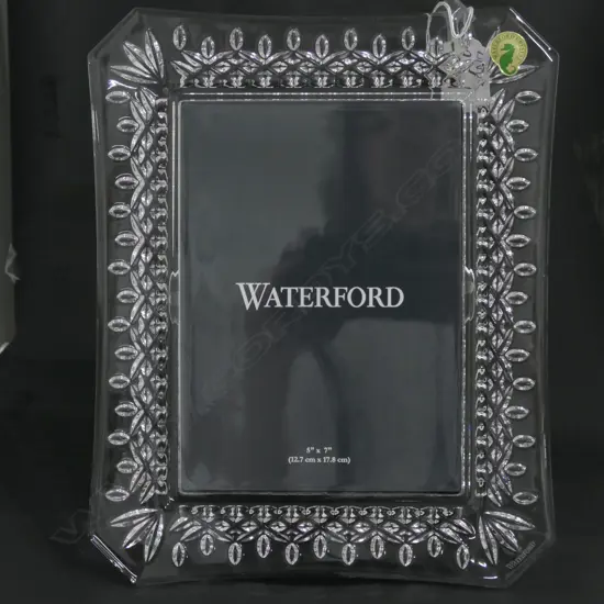 WATERFORD CRYSTAL PICTURE FRAME 5 X 7"